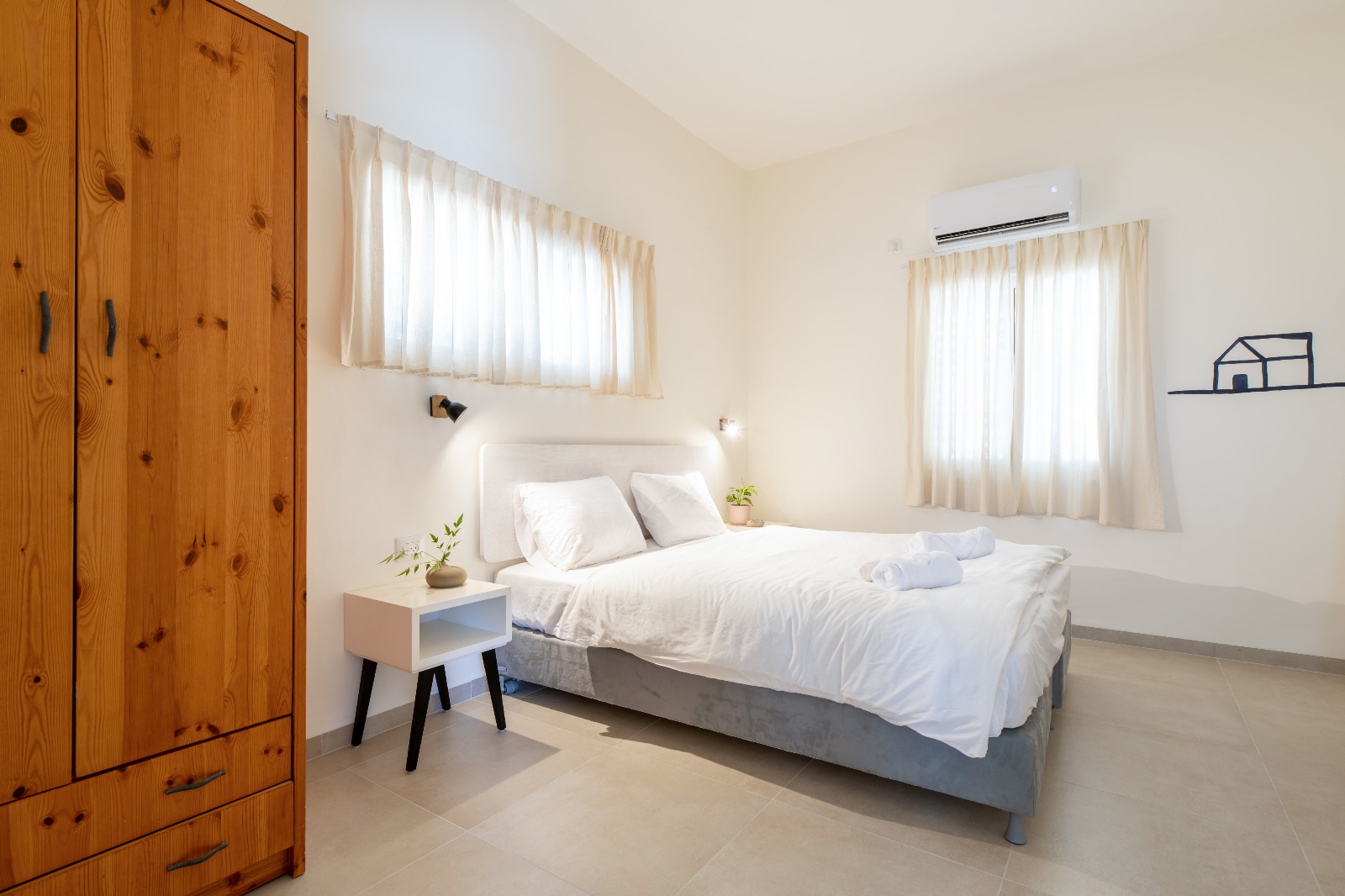 חדרי שקד משפחתיים אורחן כפר מסריק